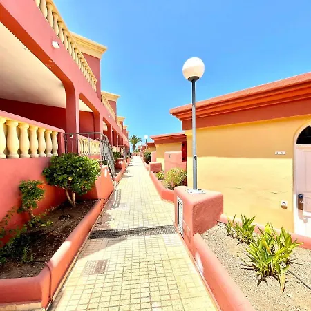 Nice apartment,terrace ocean view,Wifi, Tenerife South Lägenhet *