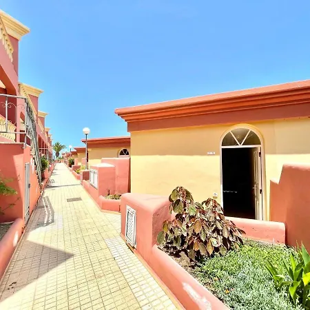 Nice apartment,terrace ocean view,Wifi, Tenerife South Lägenhet *